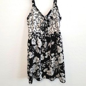 Target Xhileration 🤍 Black & White Floral Keyhole Cutout Bow-tie Dress 🤍 XL